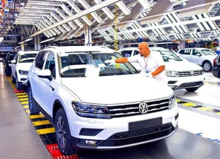 Volkswagen-de-México-incrementa-su-producción-en-2019-1100×690-c
